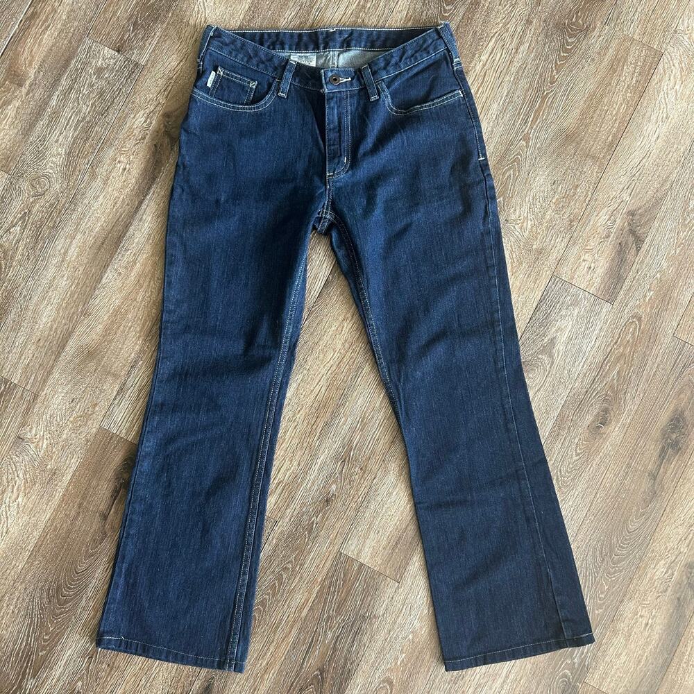 Carhartt Women’s Dark Wash Bootcut Jeans, Rugged Western Style, Size 6.